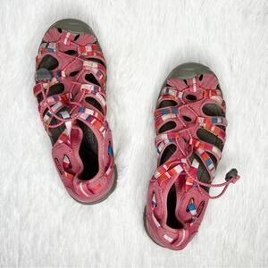 KEEN / Whisper Raya Honeysuckle pink water sandals / 6